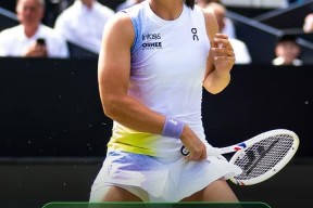  阿扎伦卡在尤文图斯比赛中表现优异，重要助攻引发热议！再创辉煌时刻