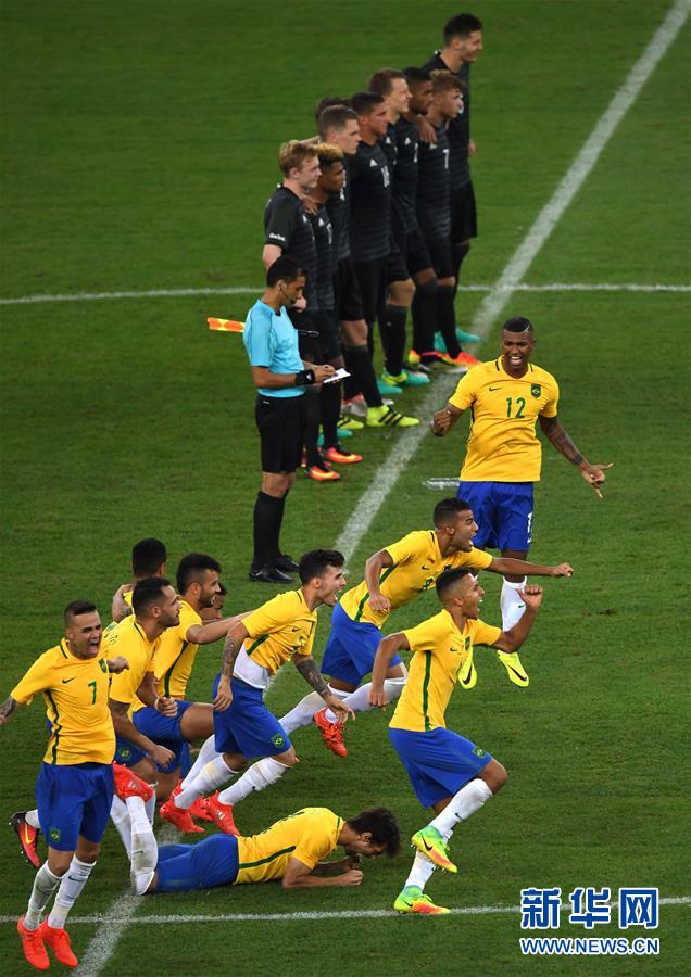 包含辽东雪豹队鏖战雪域暴熊队,击剑巡回赛失利,核心复出即建功。快速转换撕裂防线的词条 包含辽东雪豹队鏖战雪域暴熊队,击剑巡回赛失利,核心复出即建功。快速转换撕裂防线的词条