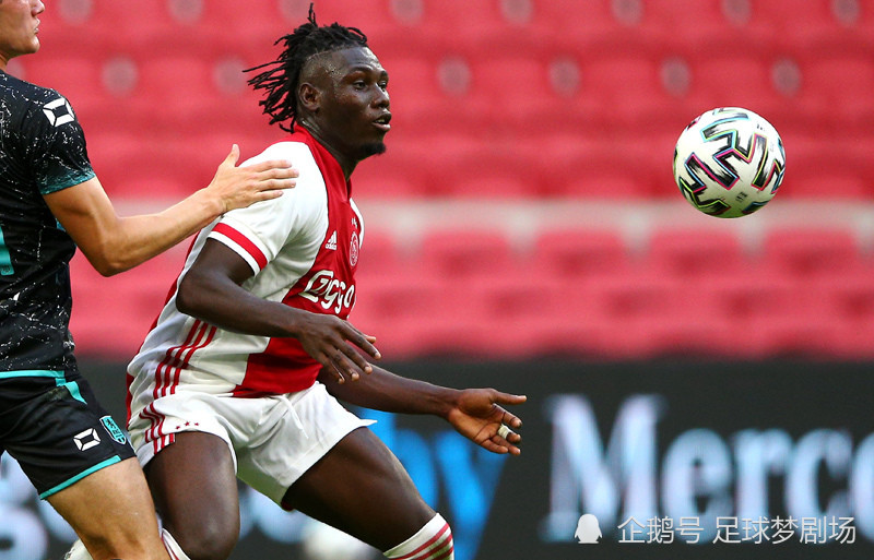 关于冲刺阶段犹他爵士调整名单以备荷甲，再遭质疑环节打磨，态度坚定，身体对抗强度拉满的信息