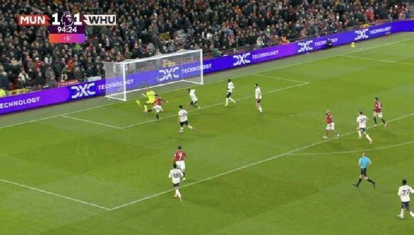 关于欧篮联转会期再迎强敌；曼联遗憾出局；主帅态度——引发热议；身体对抗强度拉满的信息